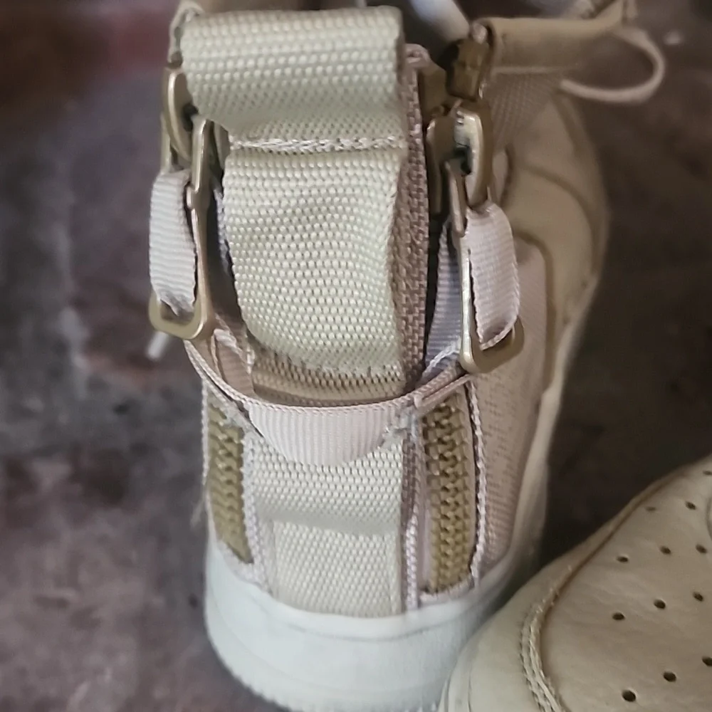 Nike SF Air Force 1 Mid Lightbone Special Field AF1 Sneakers